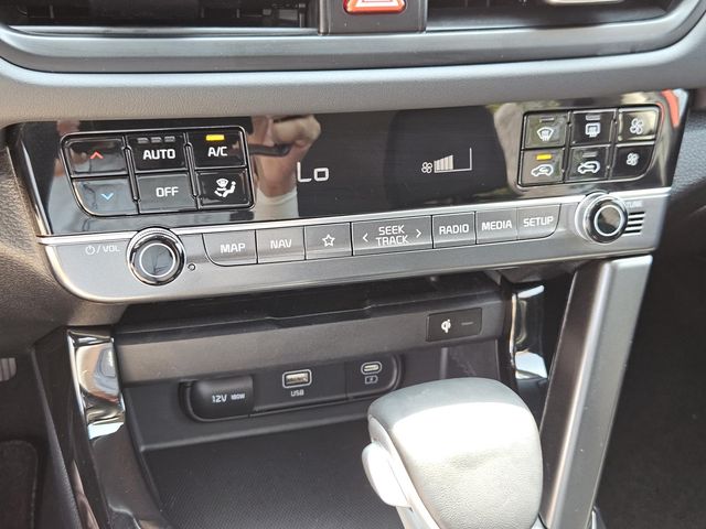 Used 2025 Kia Seltos SUV