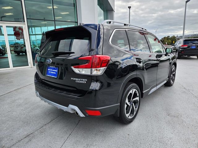 2024 Subaru Outback Touring XT 9