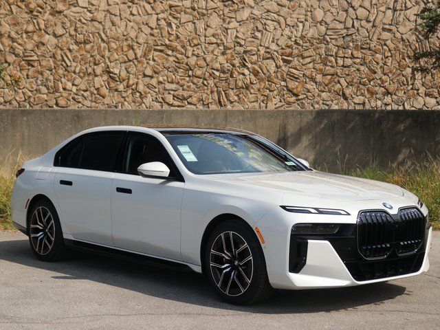 2025 BMW 7 Series 760i xDrive