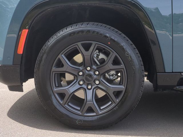 New 2026 Steel Blue Exterior Paint Jeep Limited Altitude image 19