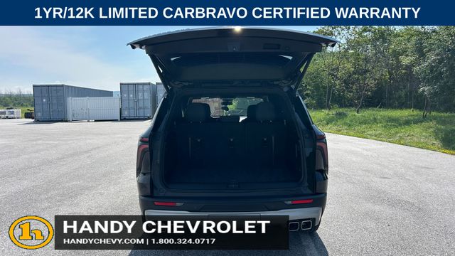 Used 2025 Chevrolet Traverse SUV