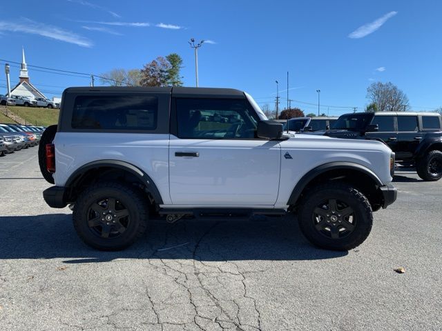 2024 Ford Bronco Black Diamond 5