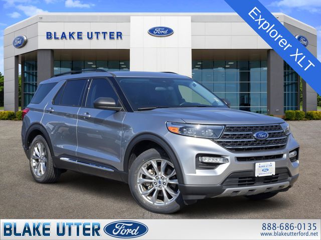 Iconic Silver Metallic 2024 Ford Explorer SUV / Crossover Rear-Wheel Drive Automatic