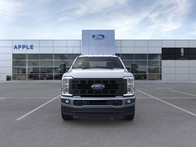 2025 Ford F-350 Super Duty XL
