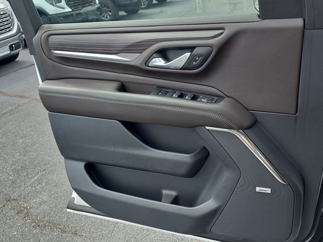 Used 2024 White GMC Denali image 29