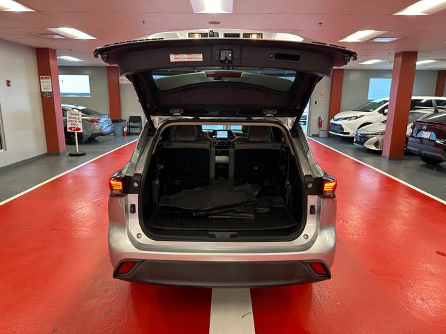 Used 2022 Toyota Highlander SUV