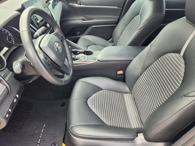 2023 Toyota Camry SE Silver at Community Honda