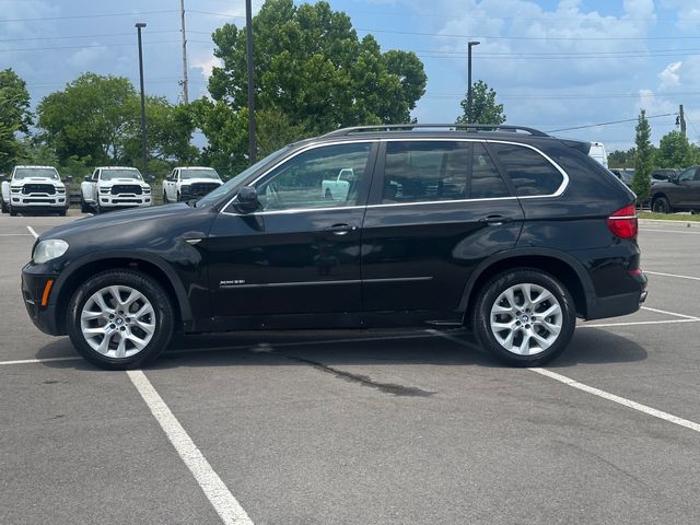 Used 2013 Black BMW xDrive35i image 4