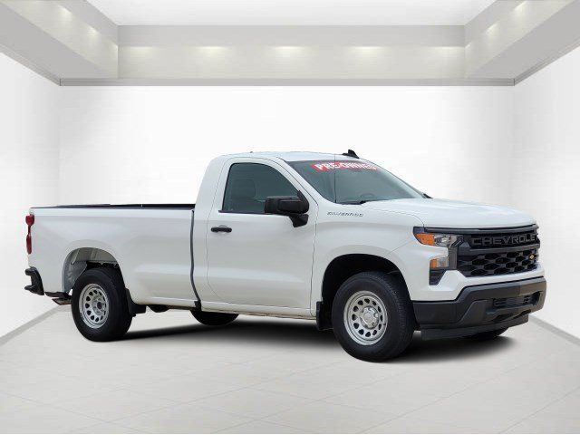 Summit White 2022 Chevrolet Silverado 1500 Pickup Truck 4X2 8-Speed Automatic