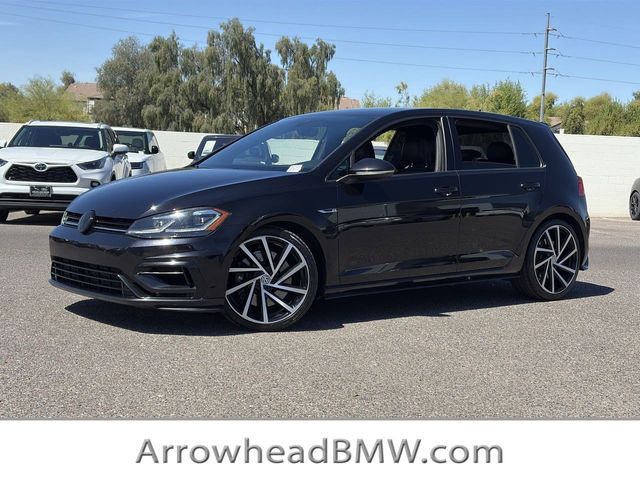 2018 Volkswagen Golf R 4-Door AWD