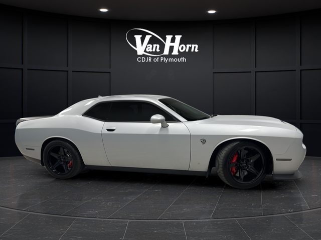 Used 2019 Triple Nickel Clearcoat Dodge SRT Hellcat Redeye image 8