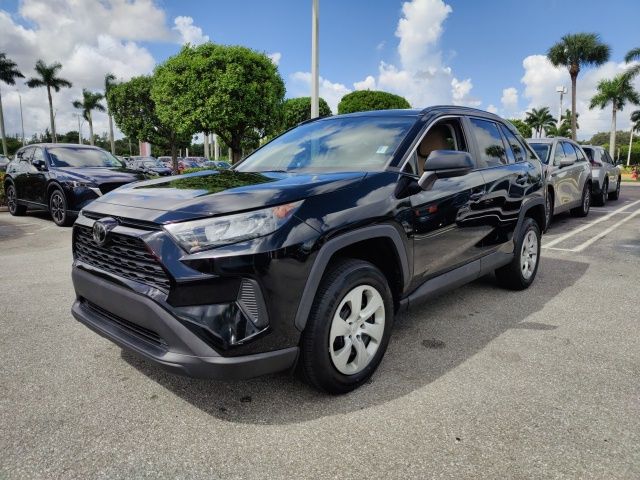 2021 Toyota RAV4 LE 15