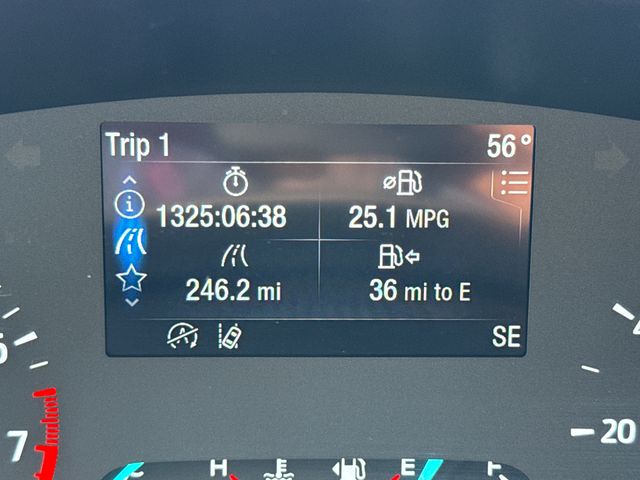 Used 2022 White Ford SE image 30