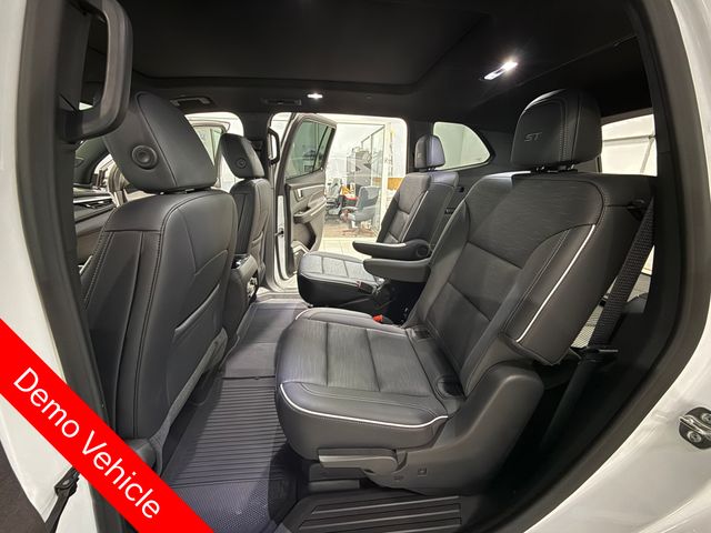 2025 Buick Enclave Sport Touring - 10