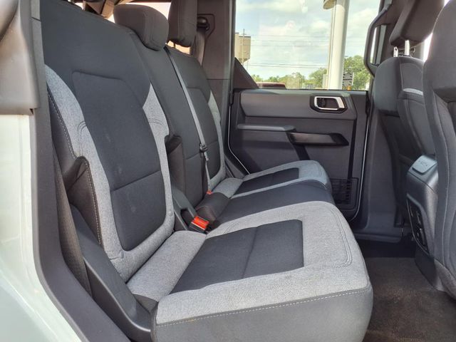 2022 Ford Bronco Big Bend photo