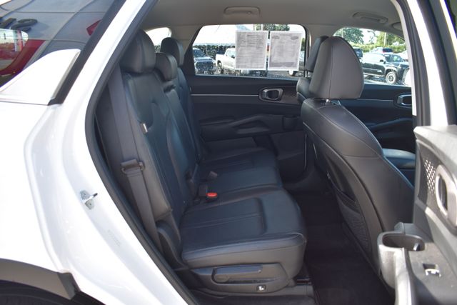 Used 2024 Kia Sorento SUV