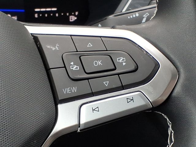 2023 Volkswagen Tiguan - Image 13