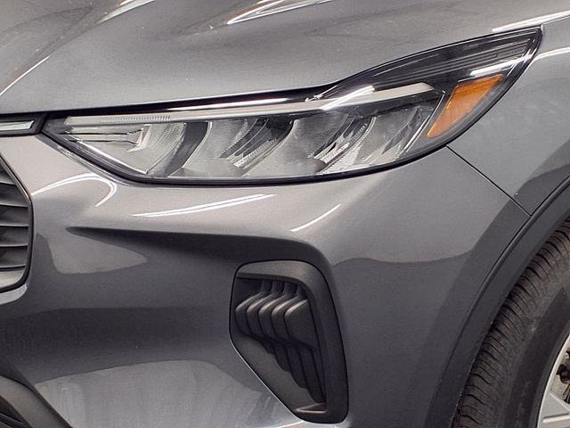 2023 Ford Escape - Image 14