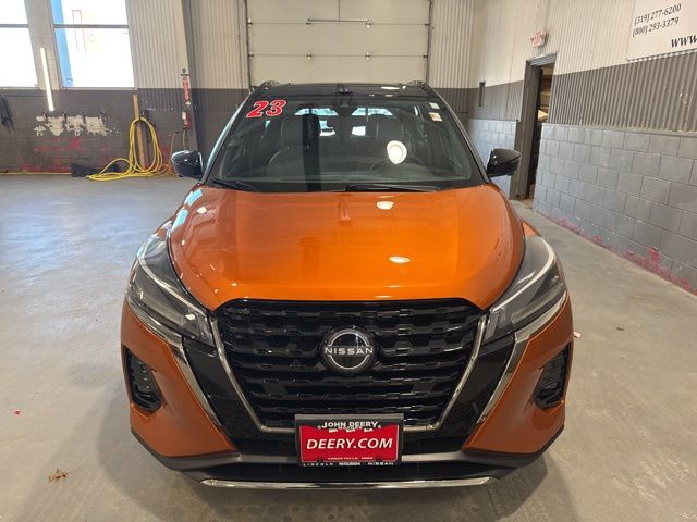 2023 Nissan Kicks SR FWD