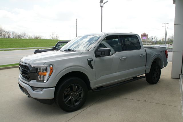 View vehicle photo 5