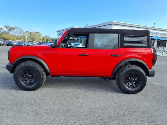2023 Ford Bronco photo