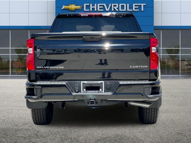 2024 Chevrolet Silverado 1500 Custom 6