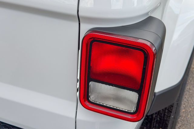 new 2026 Jeep Gladiator car, priced at $37,335
