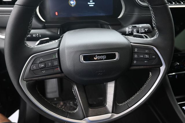 2025 Jeep Grand Cherokee Limited - 11