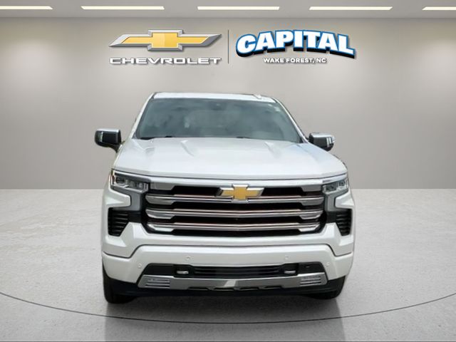 Used 2022 Beige Chevrolet High Country image 8