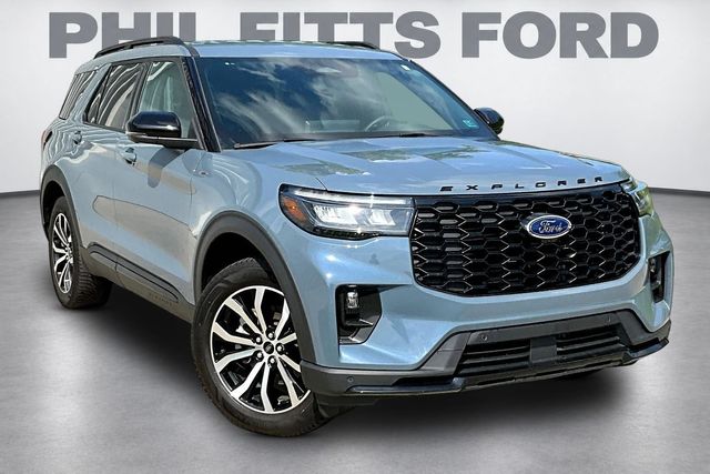 2025 Ford Explorer ST-Line - 0