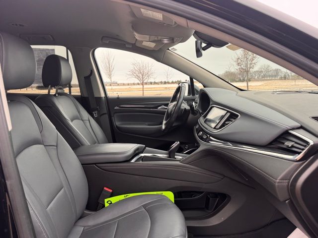 2021 Buick Enclave AWD Essence