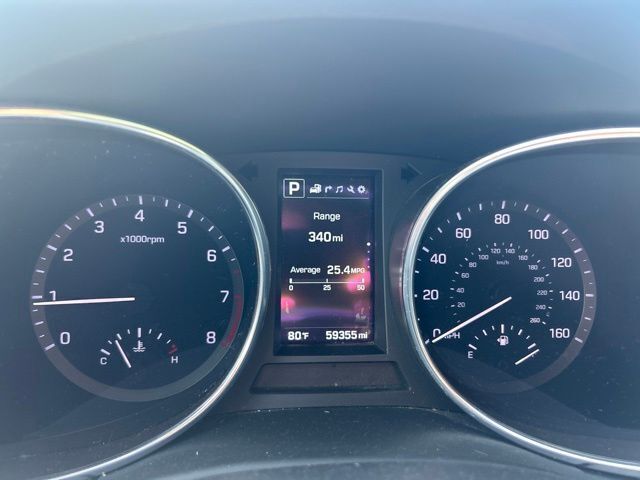 Used 2019 White Hyundai Limited image 8