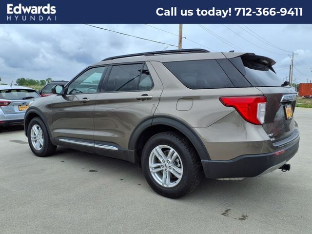 2021 Ford Explorer XLT photo