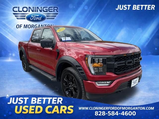 Rapid Red Metallic Tinted Clearcoat 2022 Ford F-150 XLT SuperCrew 4WD Pickup Truck Four-Wheel Drive Automatic