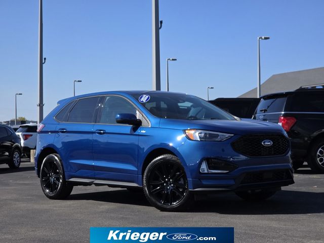 Atlas Blue Metallic 2022 Ford Edge ST Line AWD SUV / Crossover All-Wheel Drive 8-Speed Automatic