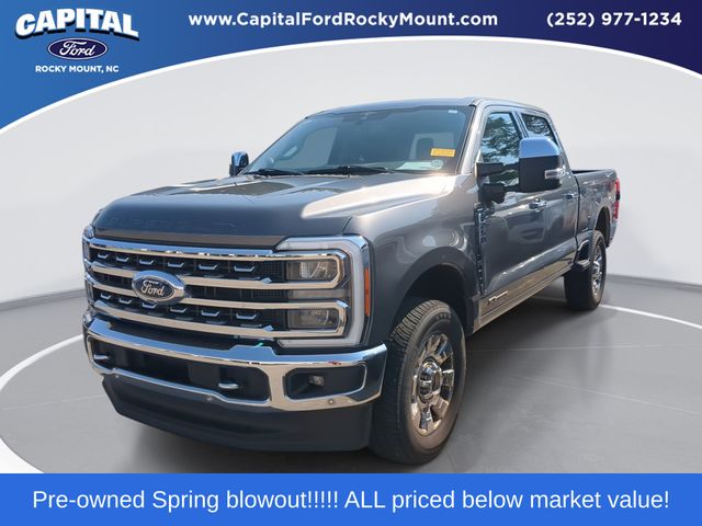 2023 Ford F-250 Super Duty Lariat Crew Cab 4WD    