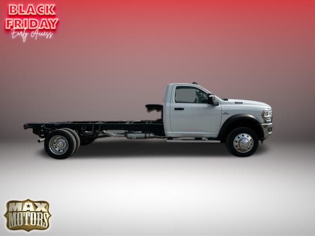 2024 Ram 5500HD Tradesman 8