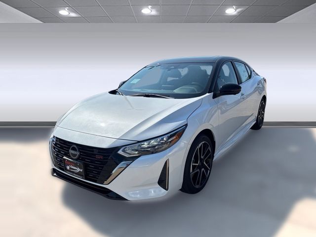Aspen White/Super Black 2025 Nissan Sentra Sedan Front-Wheel Drive Continuously Variable Transmission