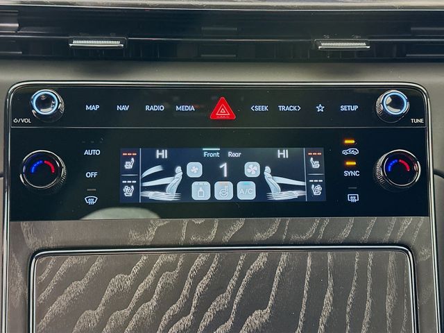 Thumbnail: 2026 Genesis GV80 - 14