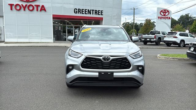 Used 2025 Toyota Highlander Hybrid SUV