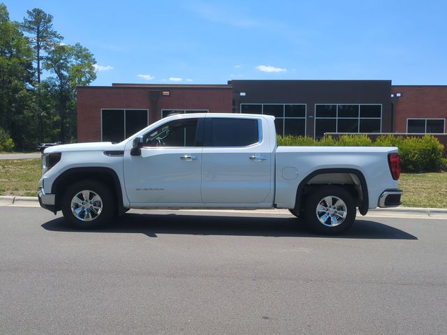 Used 2024 White GMC SLE image 10