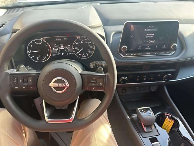 NissanRogue12
