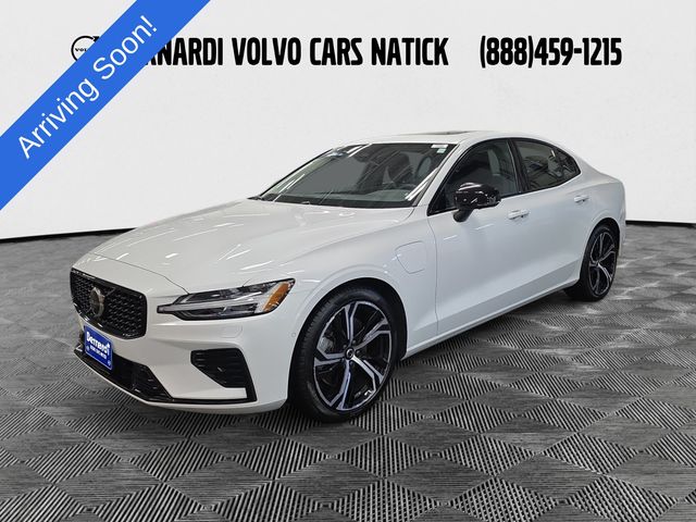 2023 Volvo S60 Recharge T8 Plus Dark Theme eAWD