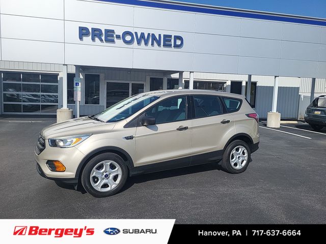 White Gold Metallic 2017 Ford Escape SUV / Crossover Front-Wheel Drive 6-Speed Automatic