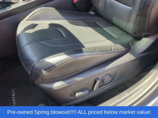Used 2023 Electric Shadow Hyundai Limited image 24