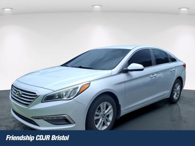 Symphony Silver 2015 Hyundai Sonata Sedan Front-Wheel Drive 6-Speed Automatic