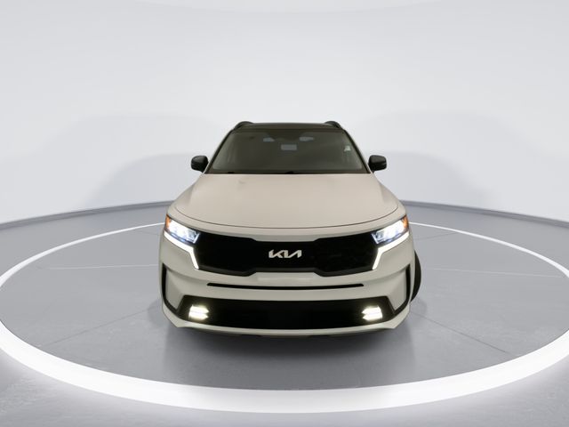 Used 2023 White Kia SX image 9