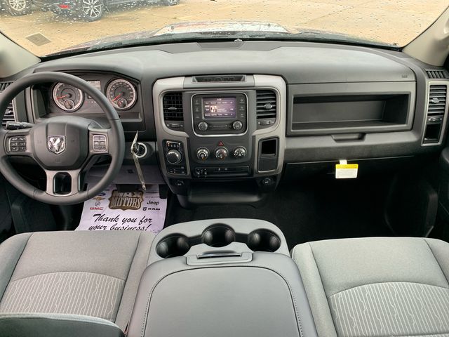 2024 Ram 1500 Classic Tradesman 18