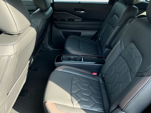 NissanPathfinder15