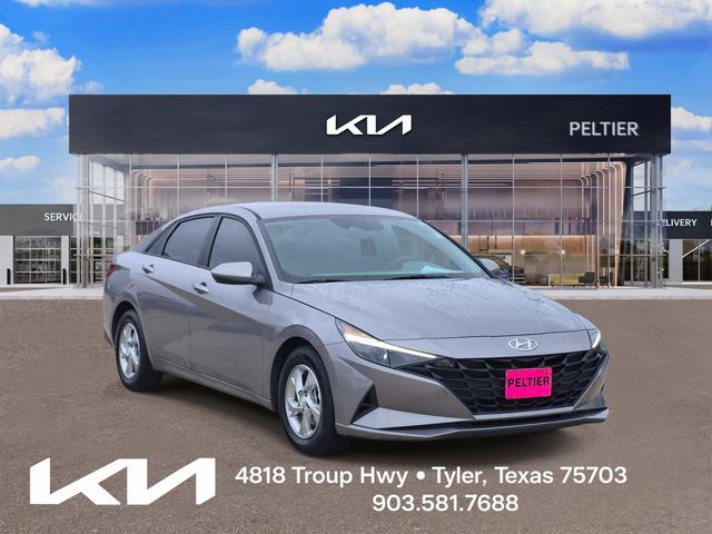 Fluid Metal 2022 Hyundai Elantra SE FWD Sedan Front-Wheel Drive Continuously Variable Transmission